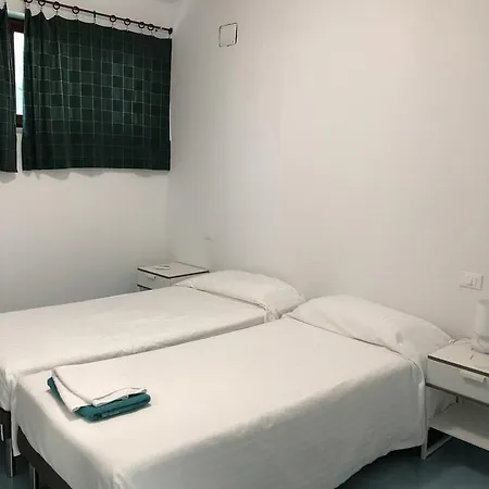 Bano 公寓式酒店 西尼加利亚