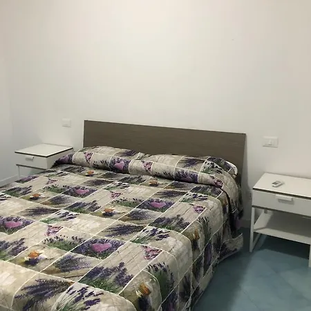 Bano * 西尼加利亚