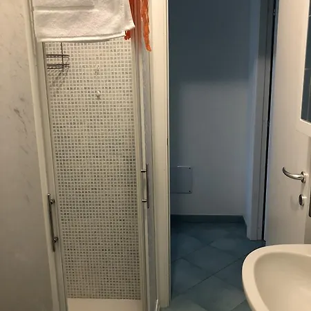 Bano 公寓式酒店 *