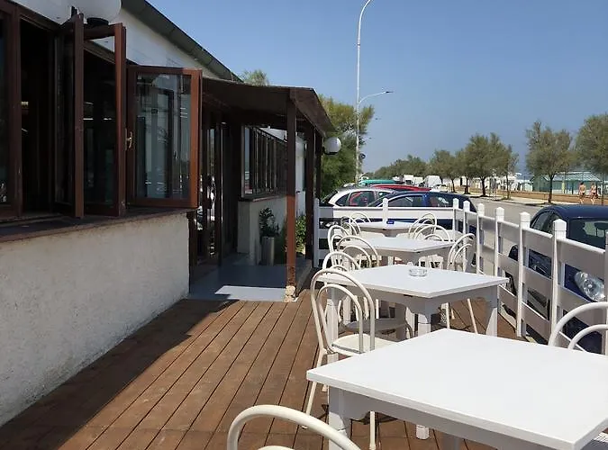 Bano Aparthotel *